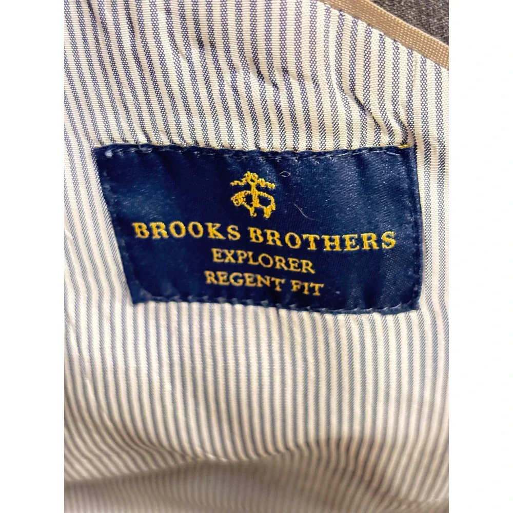Brooks Brothers sharp mens